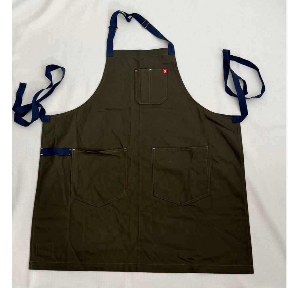 Hedley & Bennett Essential Apron olive green with navy straps NWOT